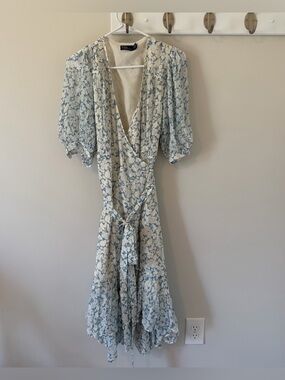 Polo Ralph Lauren Floral Crinkle Georgette Wrap Dress Size 4 Blue White